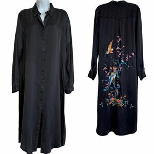 Johnny Was Black Silk Button Down Shirt Dress Duster Size Medium Embroidery